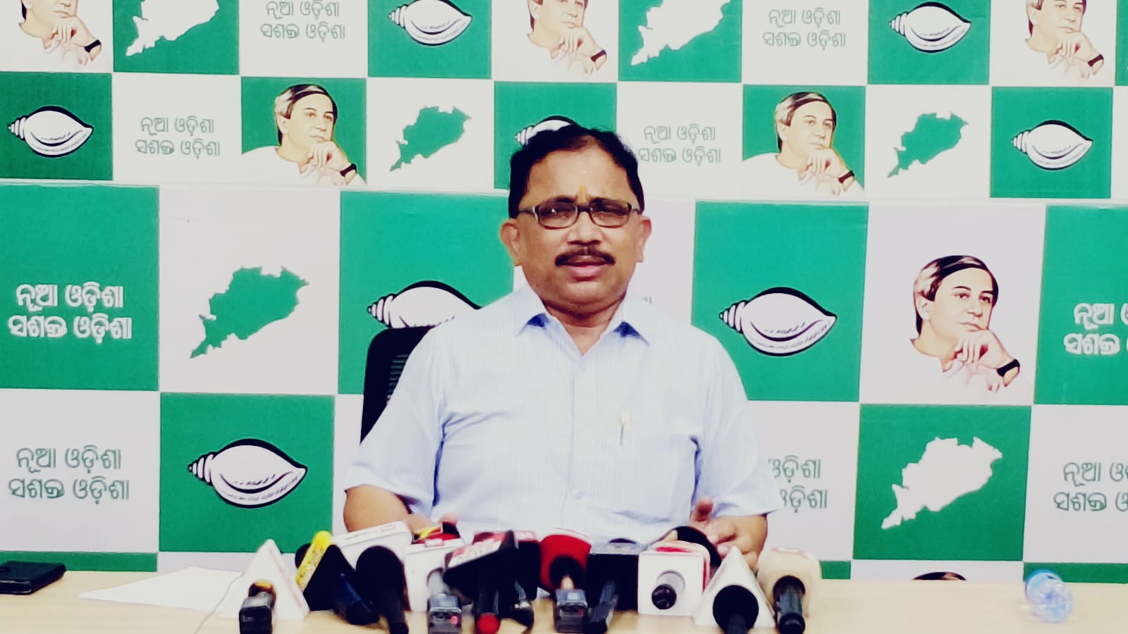 “BJD targets the government over numerous errors in the new textbooks.”