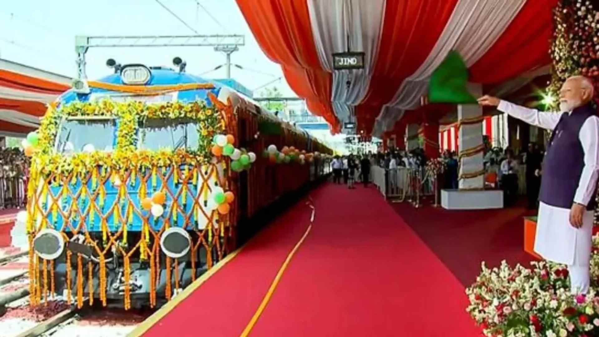 Modi's big gift to the country; India's first hydrogen train service started